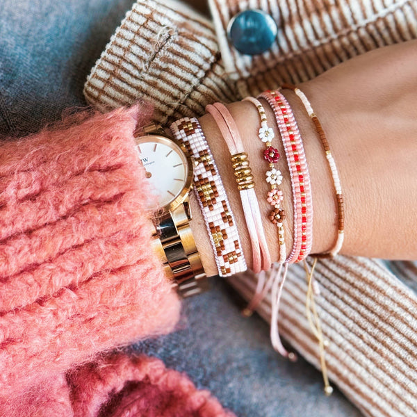 Bracciale in tessuto con stampa leopardata - cognac/pesca