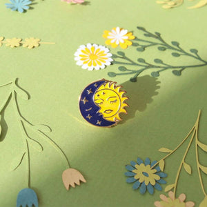 Spilla Cosmic Pin