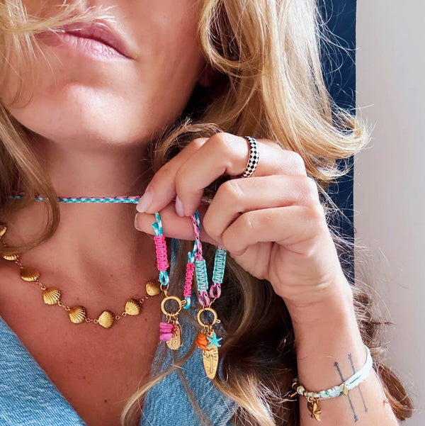 Collana da surf con ciondoli |Turchese e Rosa