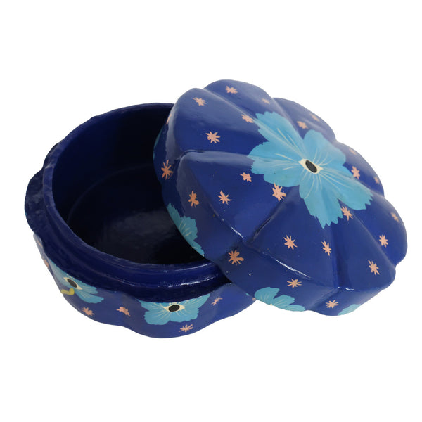 Large Round Scalloped Flower Box