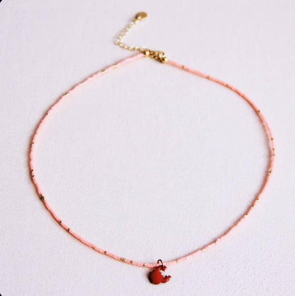 Collana con perline e granchio - rosa acceso