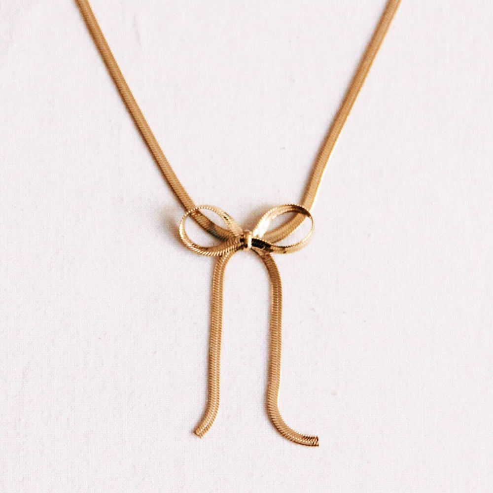 Collana piatta fiocco