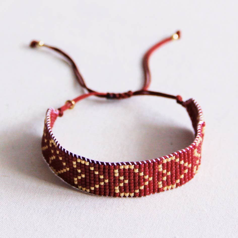 Bracciale in tessuto con cuori | nudo/rosso