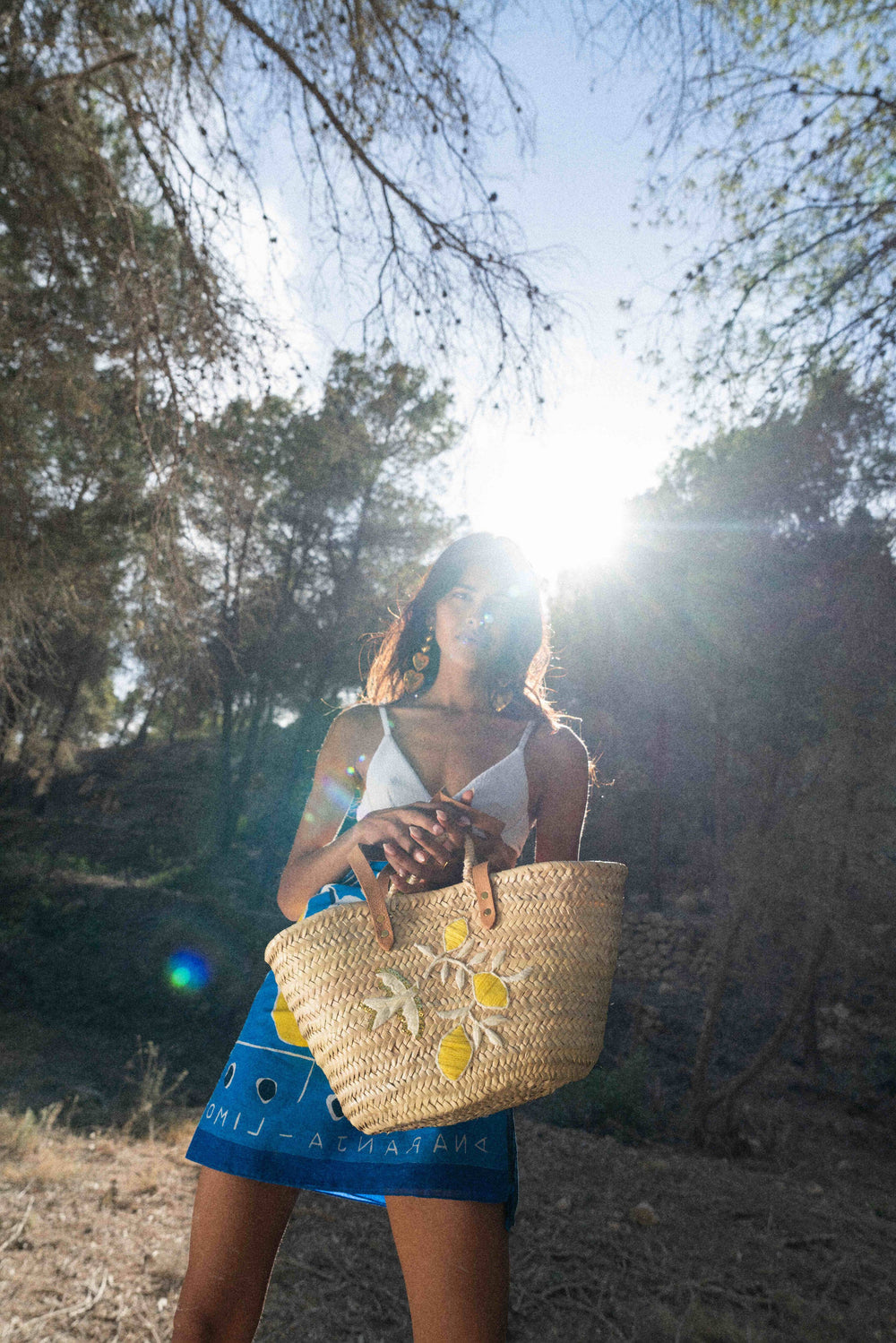 CESTINO IN VIMINI RICAMATO GIALLO LIMONE