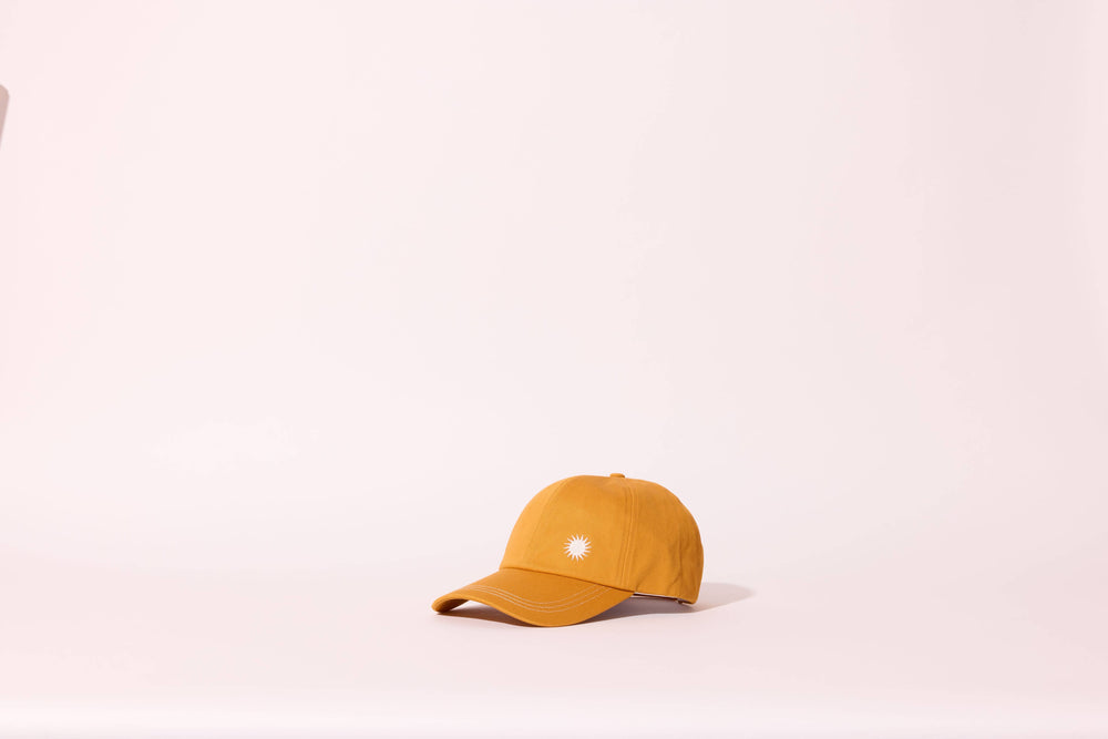 Cappello Giallo con Sole