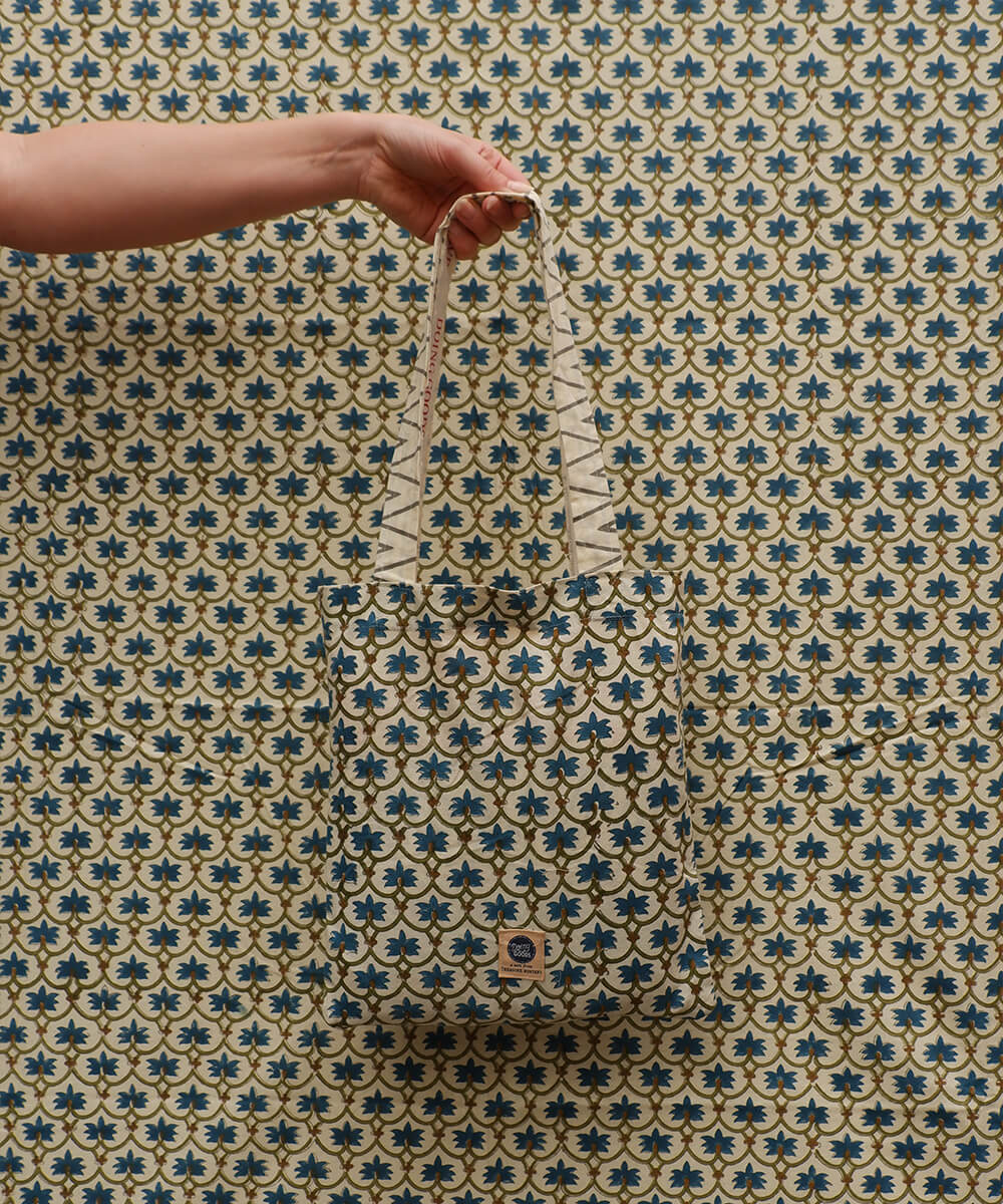 Double Throw in Tote Bag | tovaglia